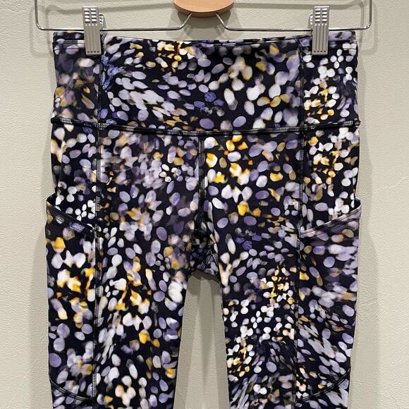 Lululemon Fast and Free Tight II Cropped Leggings - Size: 6 - Picture 10 of 13